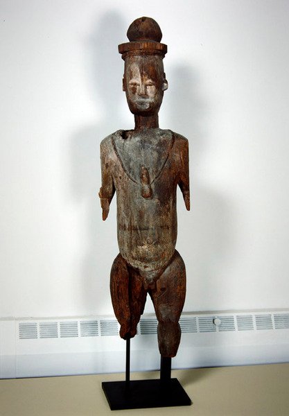 Mannelijk standbeeld, Urhobo door Nigerian