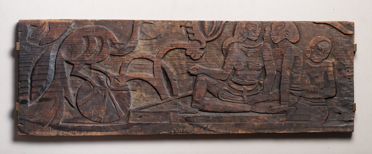 Vrouwen met een pauw, reliëf door Paul Gauguin