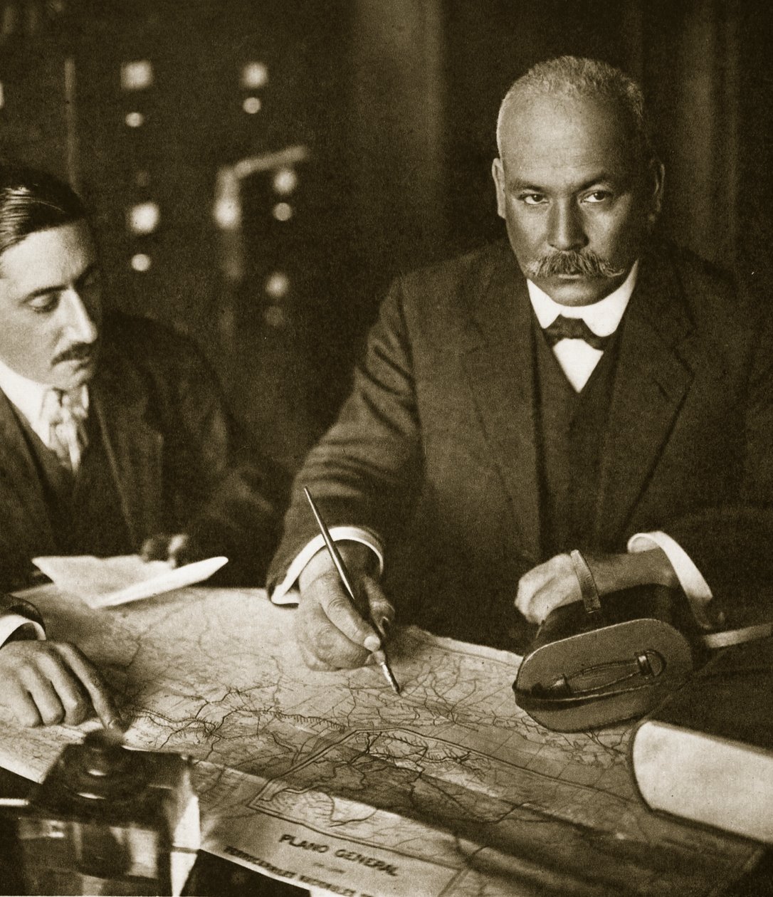 Dr. Vasquez Gomez in het Imperial Hotel in New York, 1911 door Paul Thompson