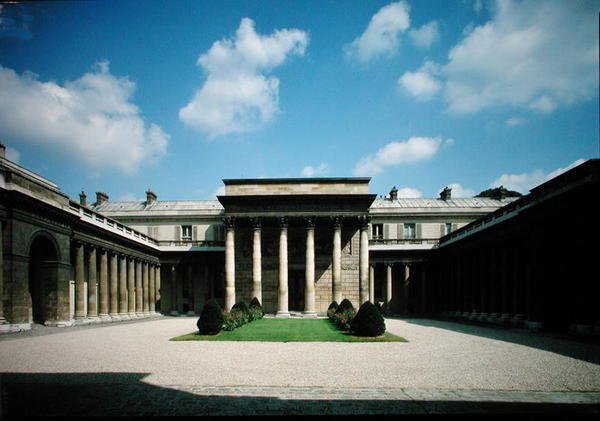 Uitzicht op de binnenplaats van het Hotel de Salm, Palais de la Légion d
