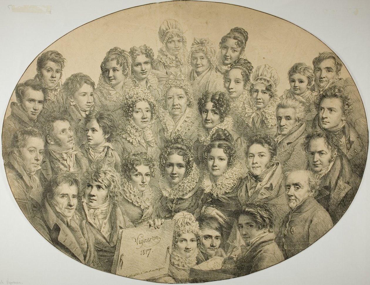 Portretten van 31 mensen in een ovaal door Pierre Roch Vigneron