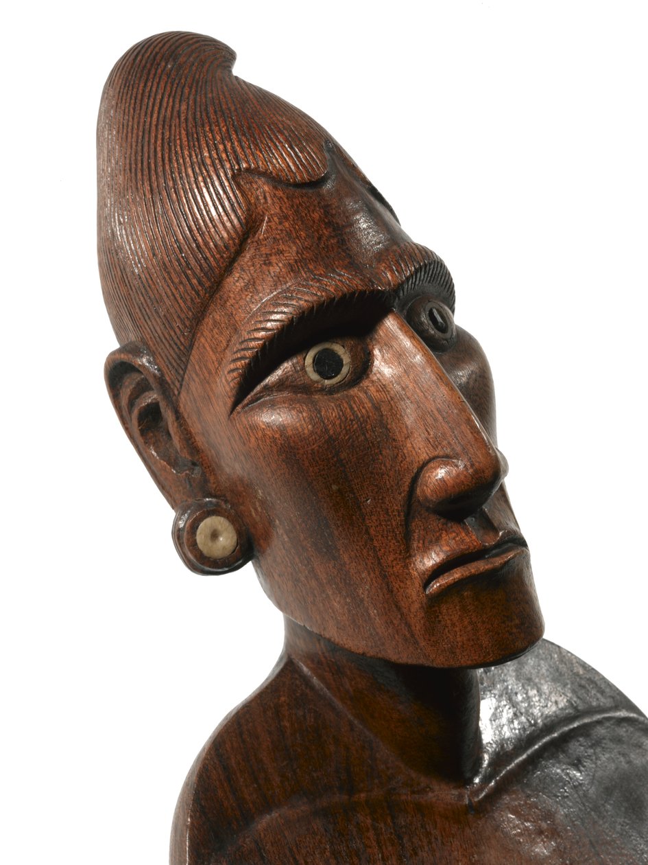 Vrouwelijk figuur (moai papa) van Rapa Nui (Paaseiland) (hout, bot & obsidiaan) (detail) door Polynesian School