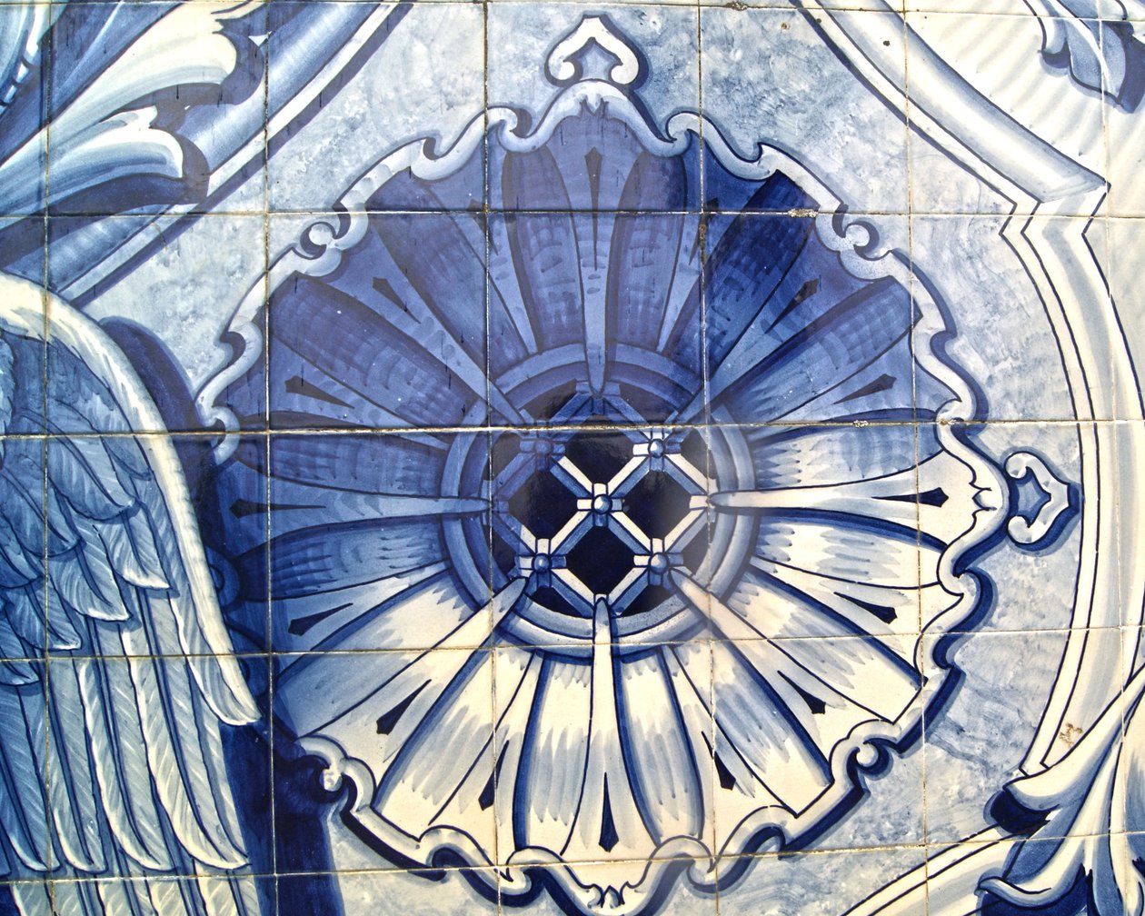 Detail van een decoratief paneel dat de Aankondiging afbeeldt, Lamego, Portugal. 1738 door Portuguese School