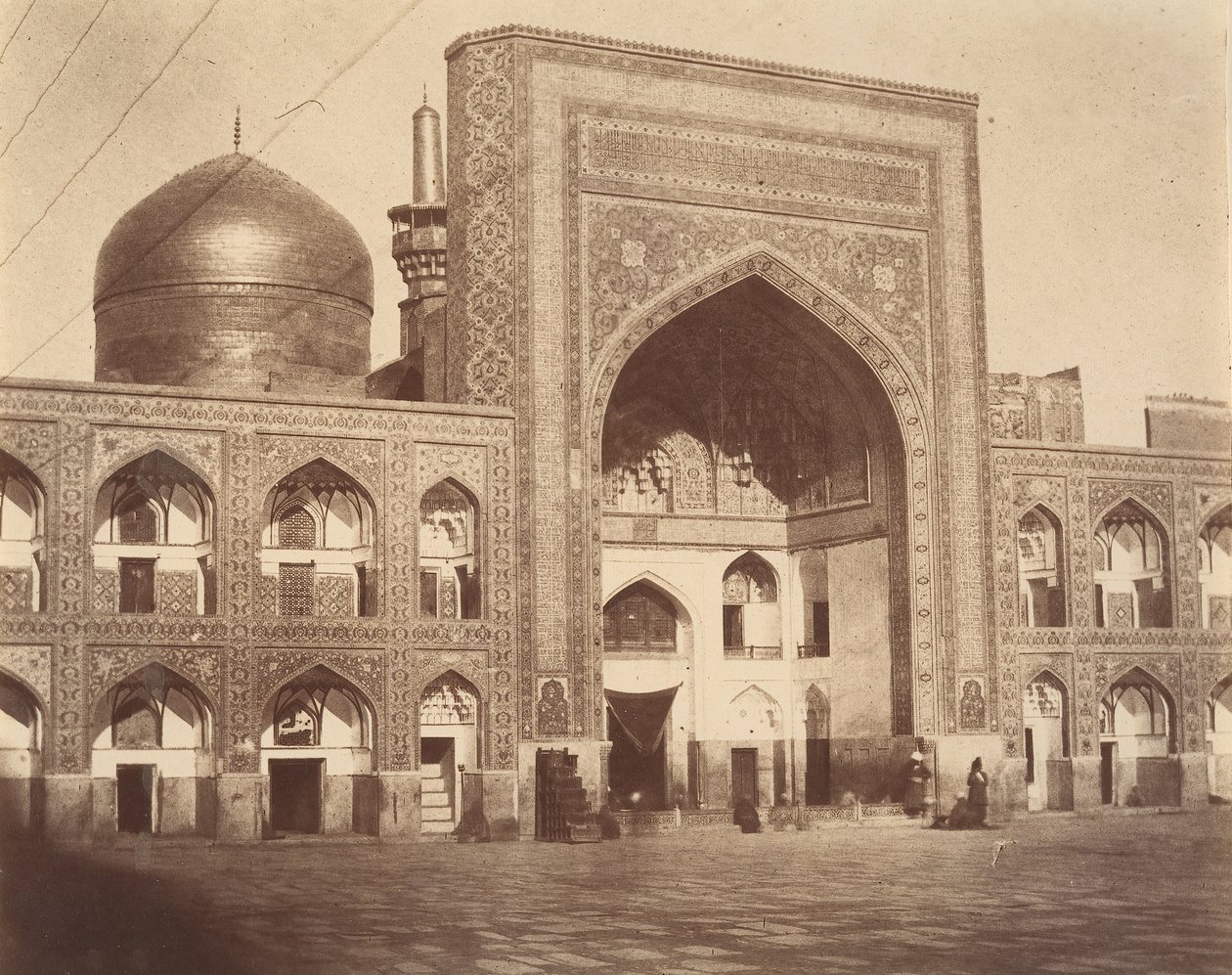 [Hoofdingang van Imam Riza, Mashhad, Iran], 1850s door Possibly by Luigi Pesce.