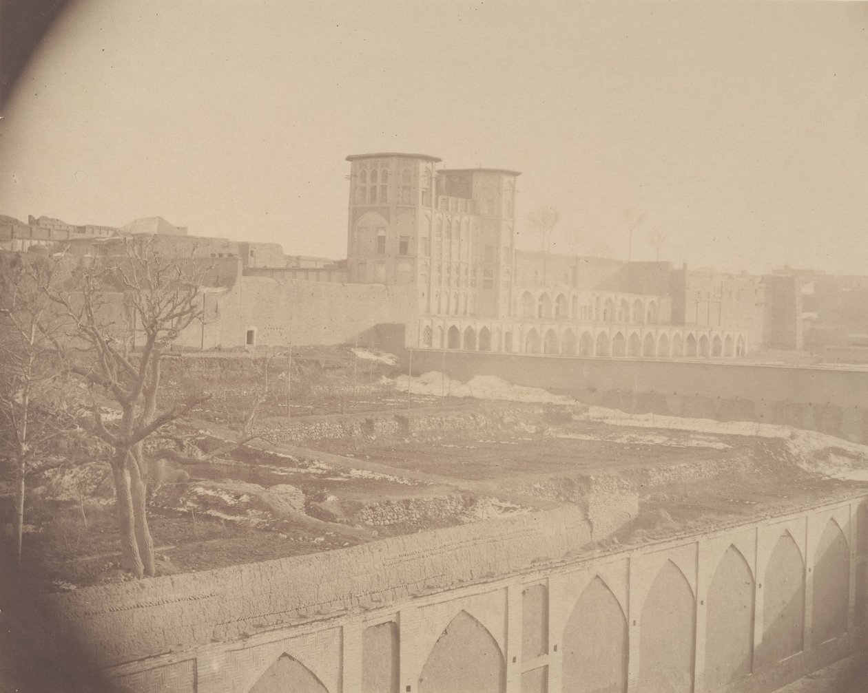 [Gezicht op Kermanshah, Hoofdstad van Koerdistan], 1840s-60s. door Possibly by Luigi Pesce.