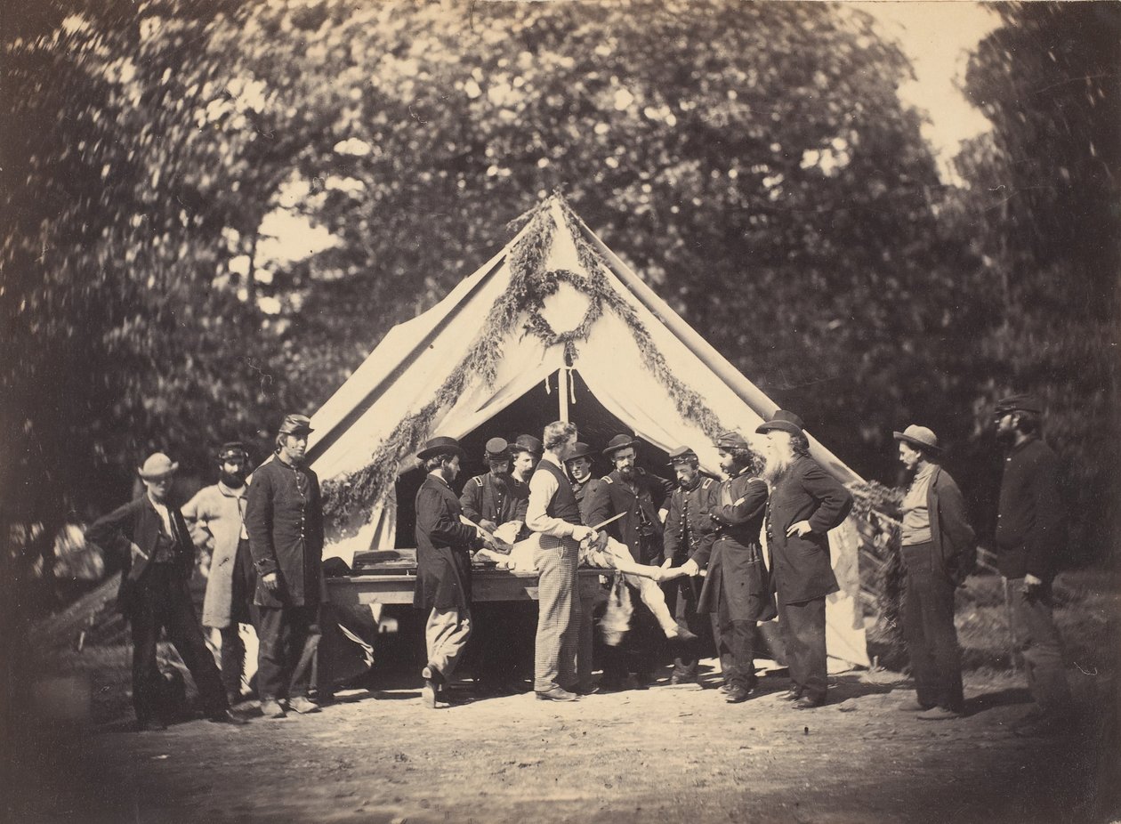 Operatietent, Kamp Letterman, Gettysburg, Pennsylvania, 1863 door Possibly by Weaver Brothers.