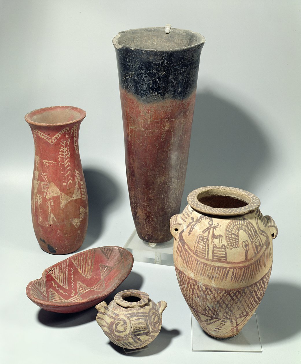 Selectie van vazen, Naqada III-periode, 4000-3100 v.Chr. door Predynastic Period Egyptian