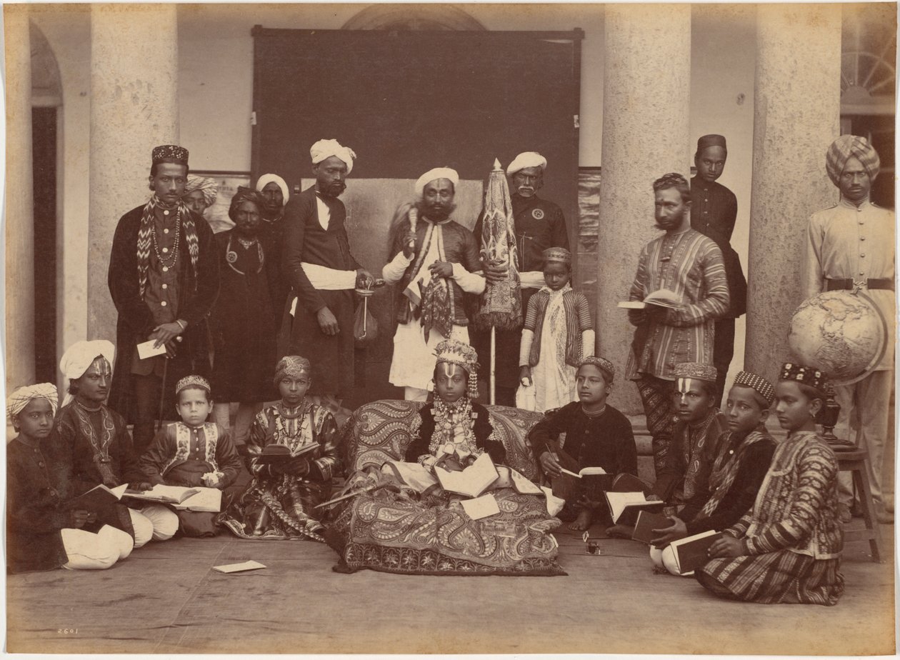De maharadja van Rewa en zijn klasgenoten door Raja Deen Dayal