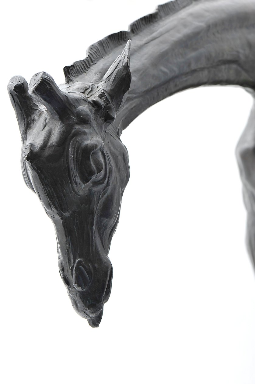 Grote Giraffe met Gebogen Hoofd, gemodelleerd 1909-10, gegoten voor 1913 door Rembrandt Bugatti