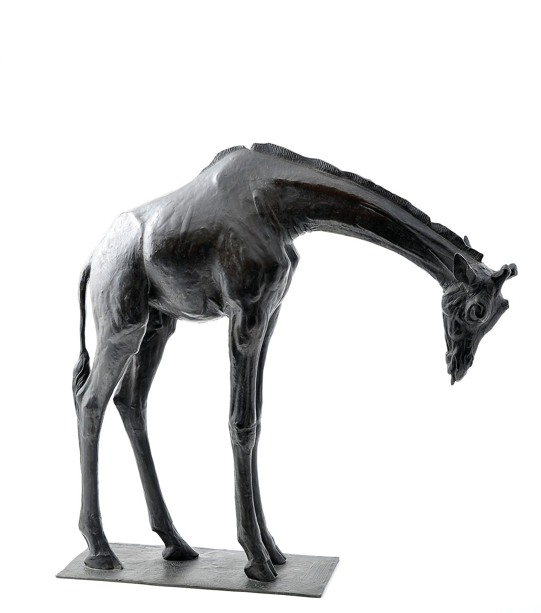 Grote giraffe met gebogen hoofd, gemodelleerd 1909-10, gegoten voor 1913 door Rembrandt Bugatti