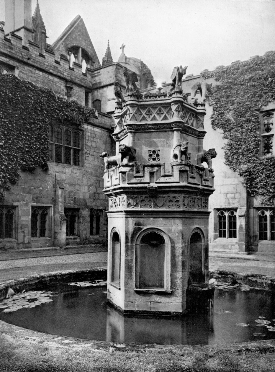 Fontein in de kloosters van Newstead Abbey, Nottingham, 1902-1903 door Richar Keene