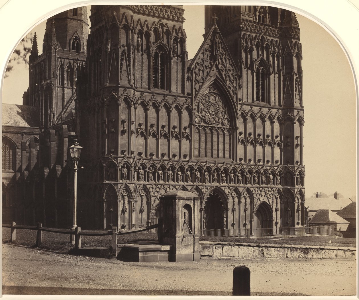 Kathedraal van Lichfield vanuit het Noordwesten door Roger Fenton
