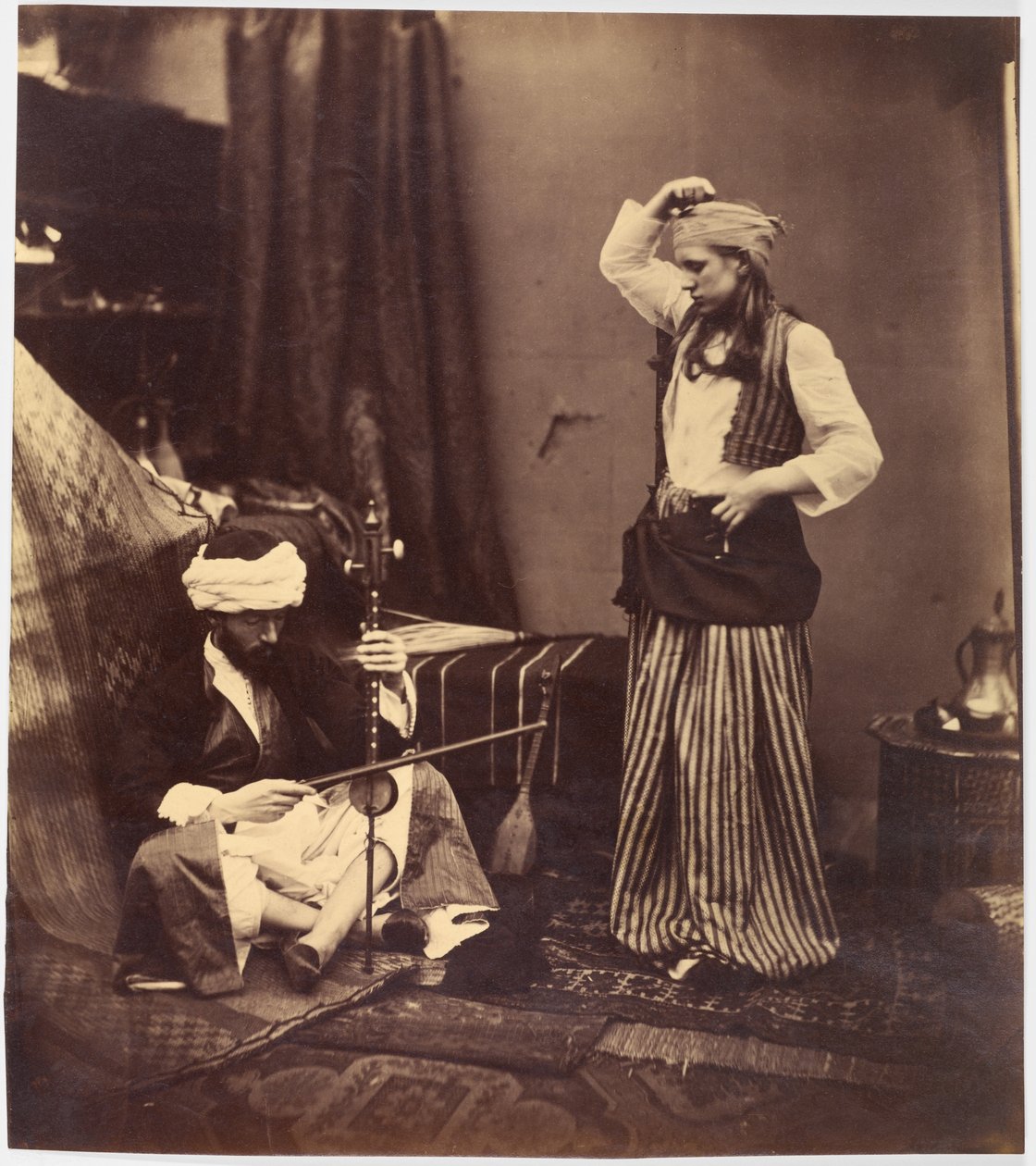 Muzikant en danser door Roger Fenton