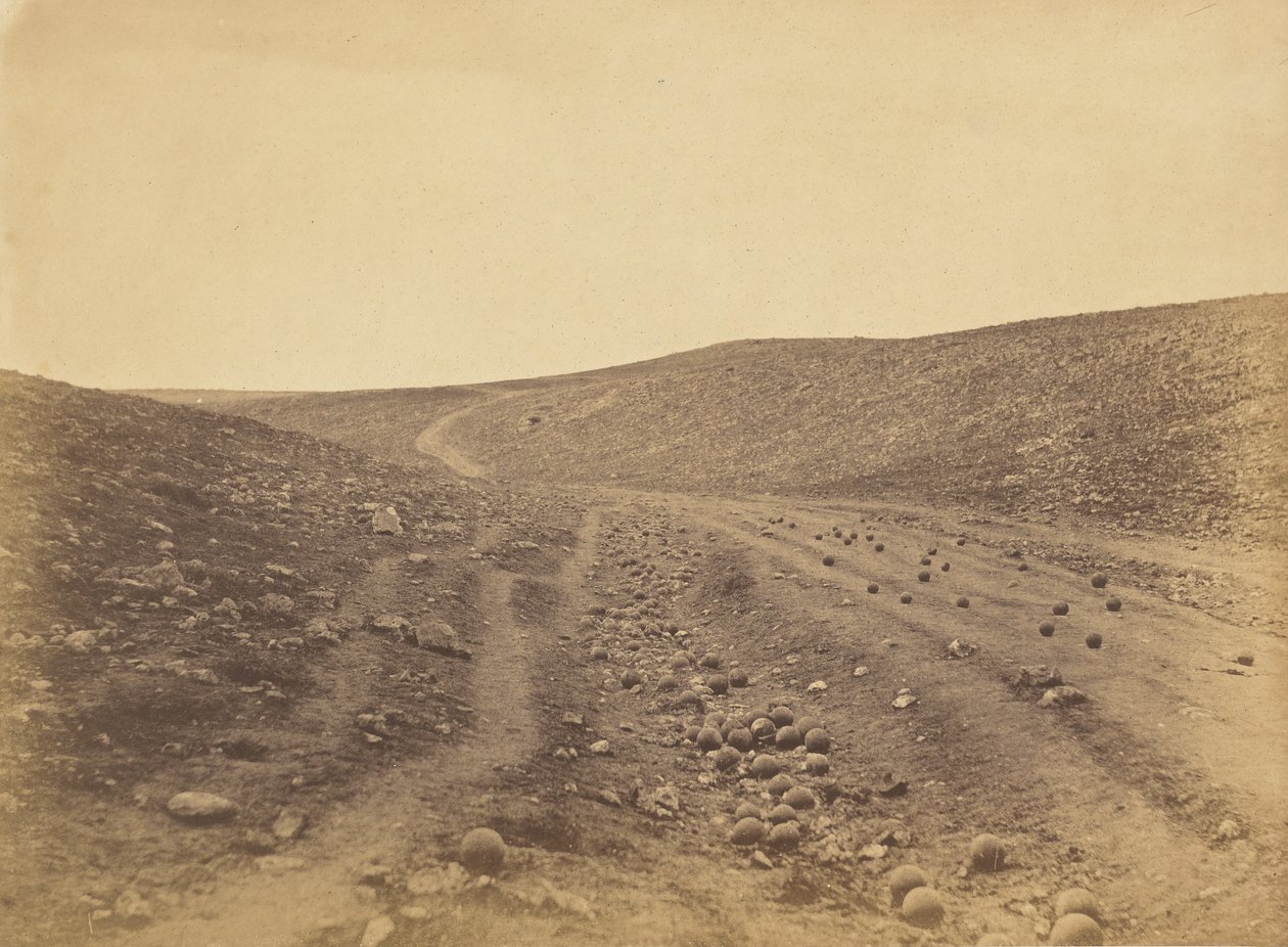 De vallei van de schaduw des doods door Roger Fenton