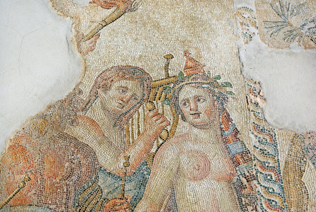 Een centaur betovert een Maenade, detail uit De triomfantelijke processie van Dionysos, Huis van Aion, Paphos, Cyprus door Roman