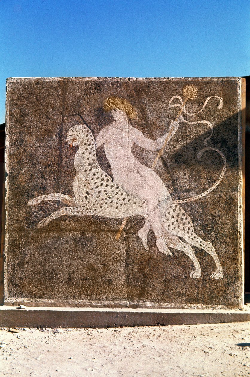 Bacchus Rijdend op een Luipaard, 1e-2e eeuw na Chr. door Roman