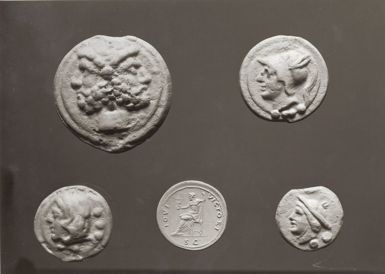 Vijf munten met afbeeldingen van Janus, Jupiter, Mercurius en Minerva, 753 v.Chr.-476 n.Chr. door Roman