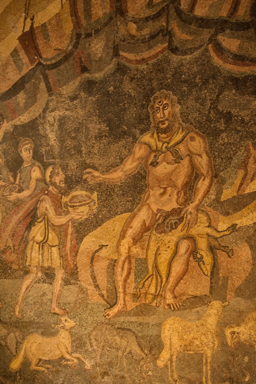 Cycloop vloermozaïek, Villa Romana del Casale, Piazza Armerina, Sicilië, Italië door Roman