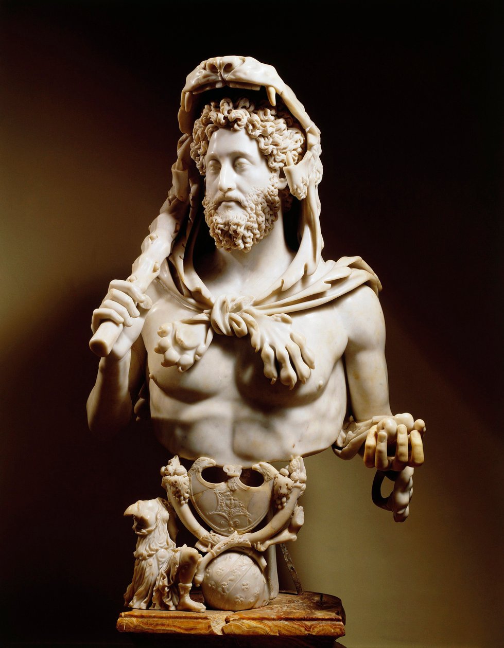 Keizer Commodus (160-192) met de symbolen van Hercules, marmeren beeld, van de heuvel Esquilino door Roman