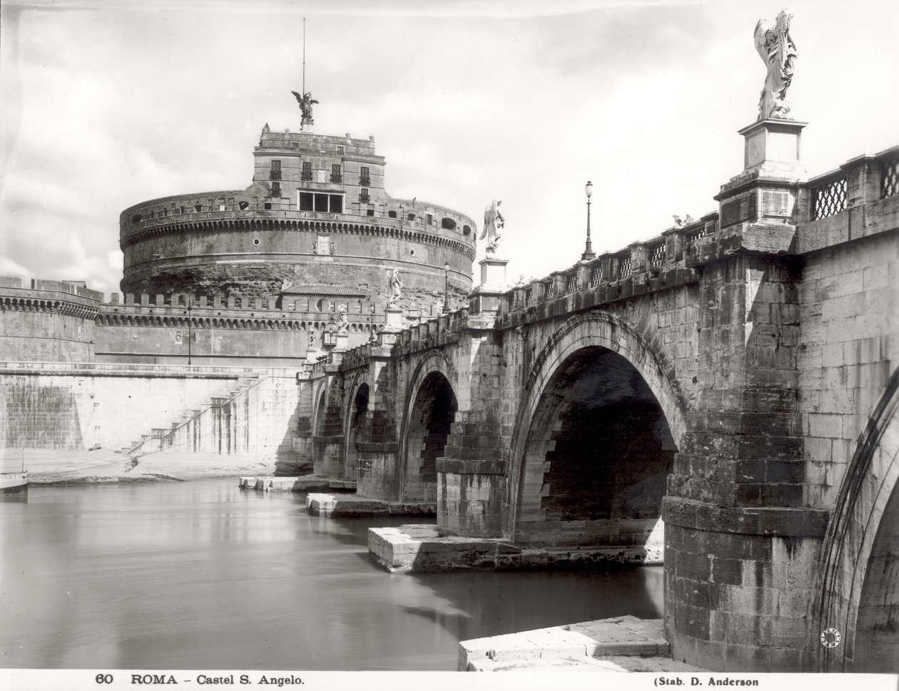 Uitzicht op het kasteel en de brug, gebouwd 135-39 AD, gezien vanaf de oevers van de Tiber door Roman