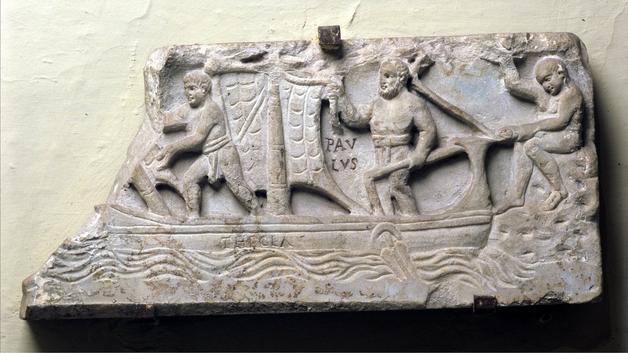 Deksel van een sarcofaag met een symbolische voorstelling van een schip genaamd Thecla: Sint Paulus houdt het roer vast en manoeuvreert het zeil. door Roman Roman