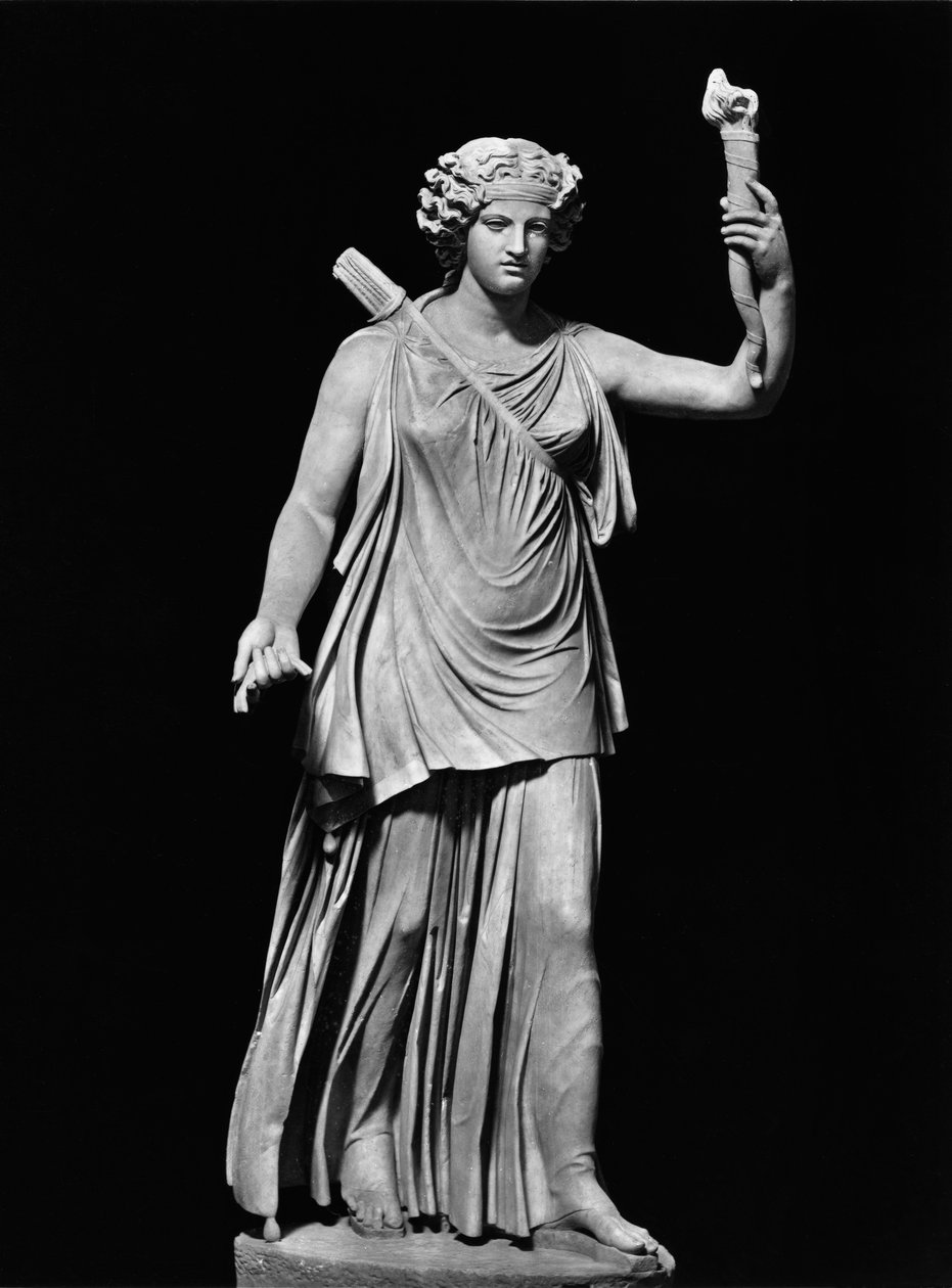 Diana Lucifera (marmer) (zw/w foto) door Roman Roman