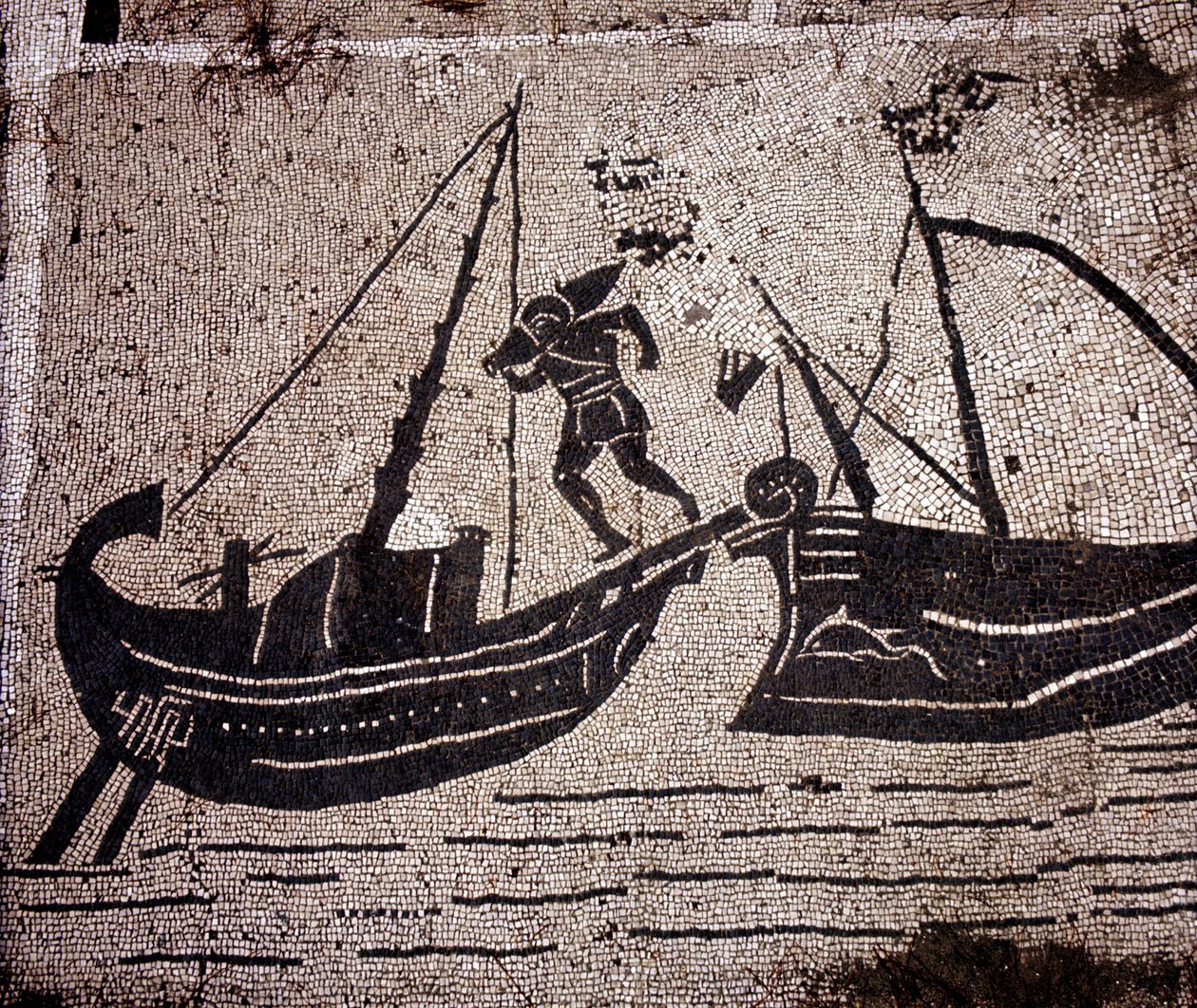 Ostia Antica, mozaïek van de Place des Corporations. Laden van een boot. door Roman Roman