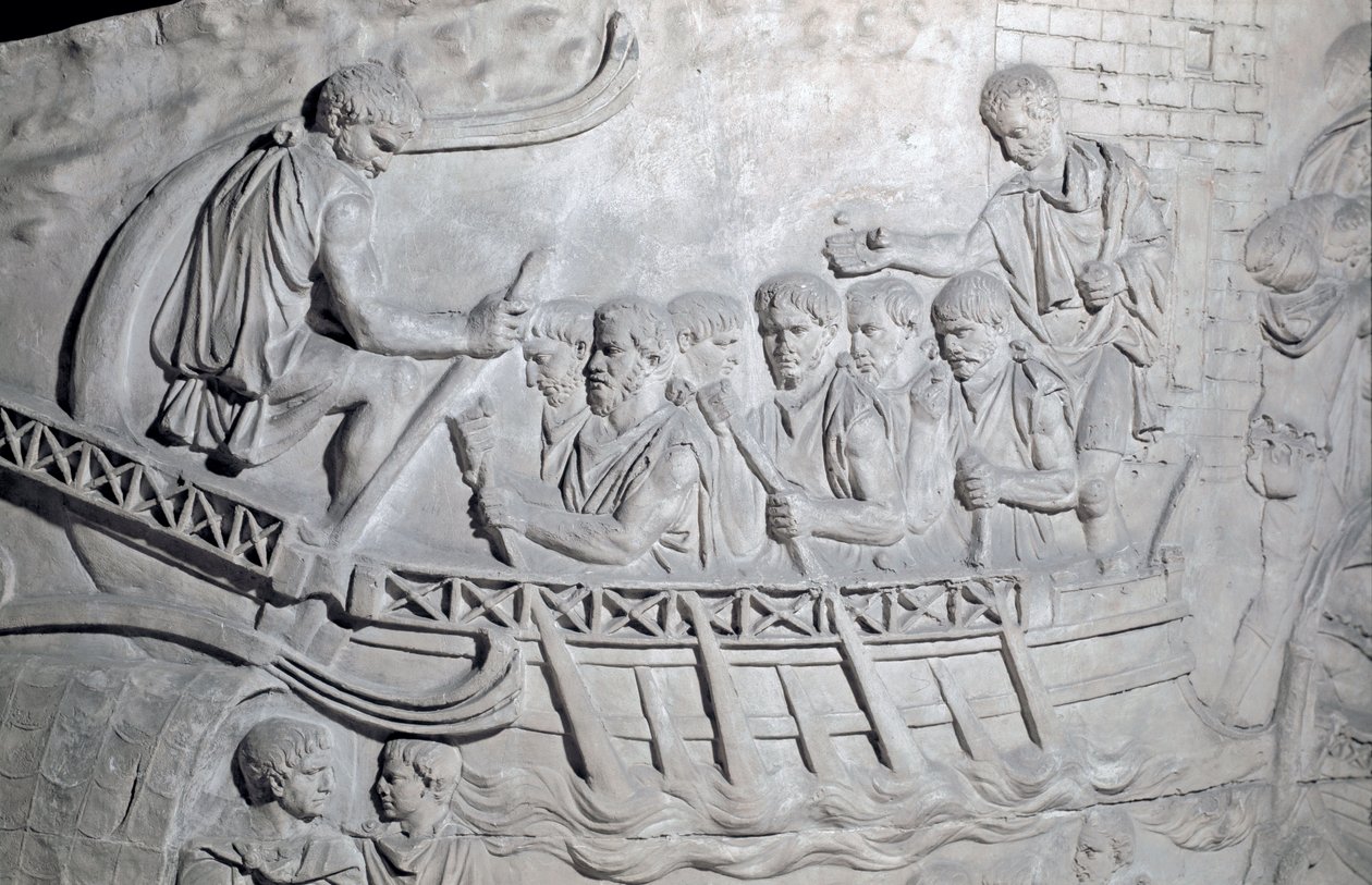 Romeinse kunst: Romeinse soldaten op een galei op de Donau tijdens de Eerste Dacische Oorlog. Gietvorm uit 1862 die de bas-reliëfs van de zuil van Trajanus (Colonna Traiana) in Rome reproduceert, gebouwd tijdens het bewind van keizer Trajanus (53-117) door Roman Roman