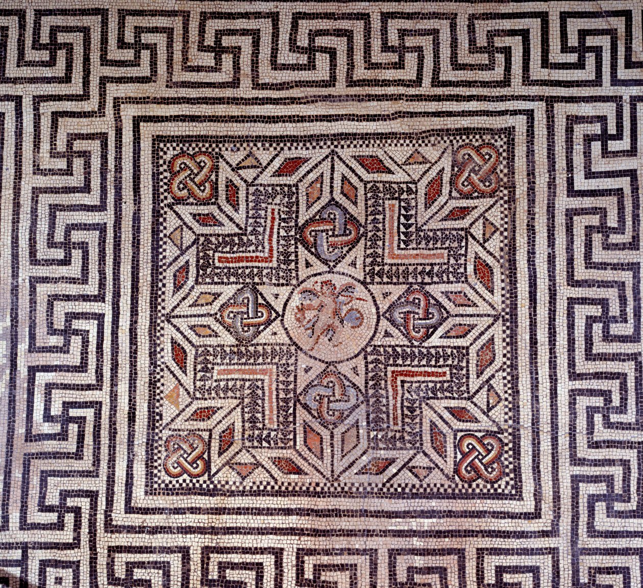 Romeinse kunst: mozaïek met geometrische figuren door Roman Roman