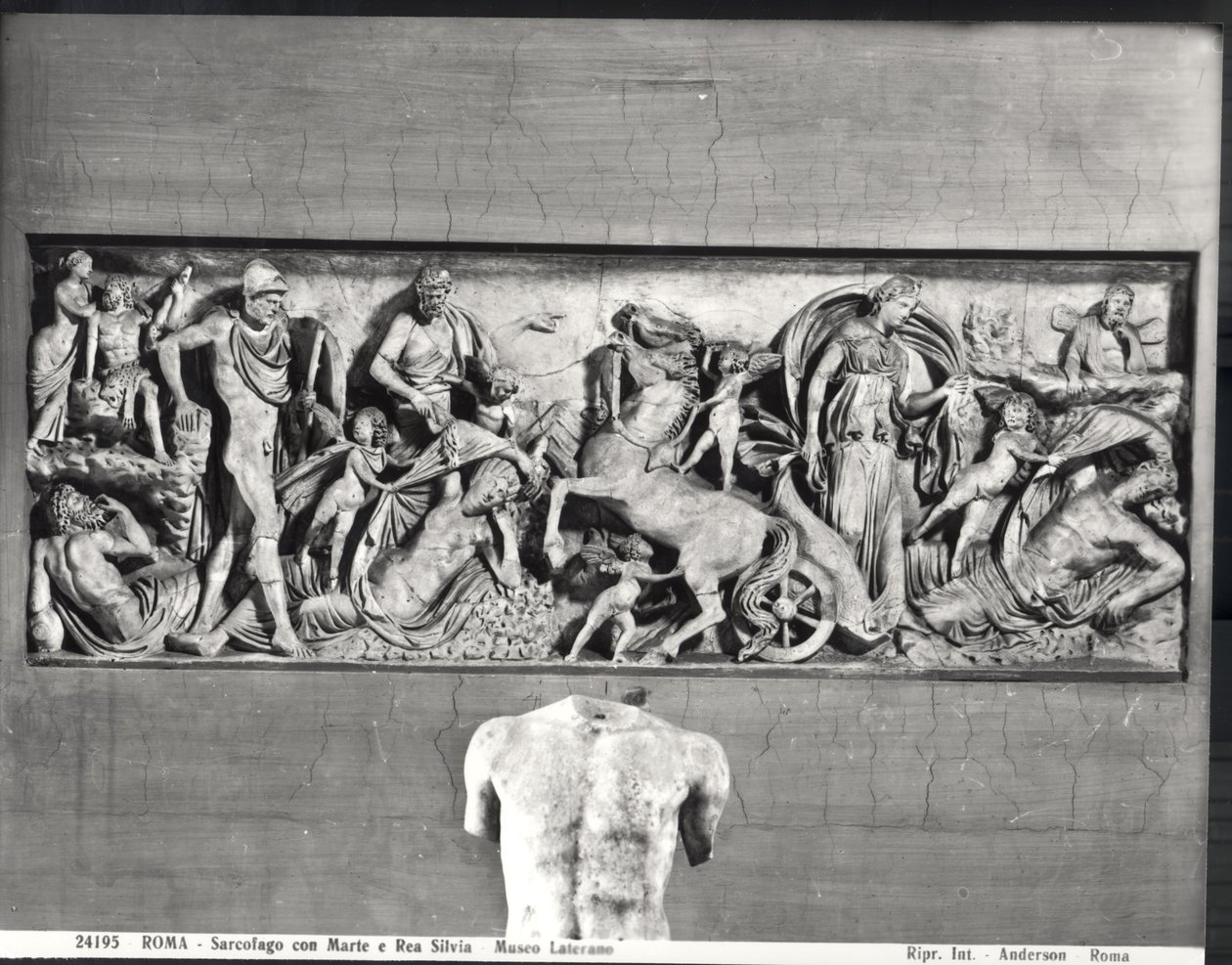 Sarcophagus met Mars en Rhea Silvia door Roman Roman