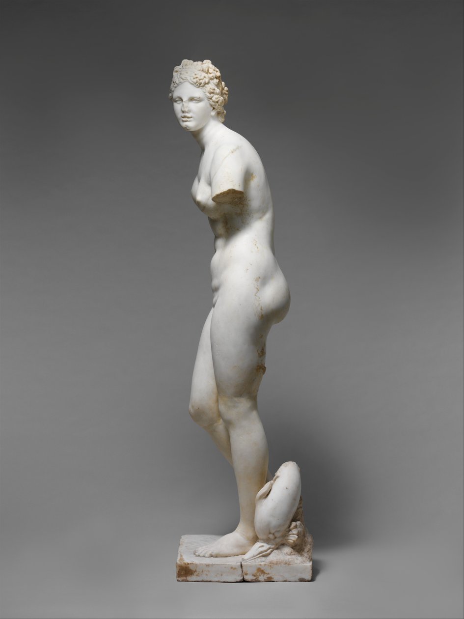 Standbeeld van Aphrodite door Roman Roman