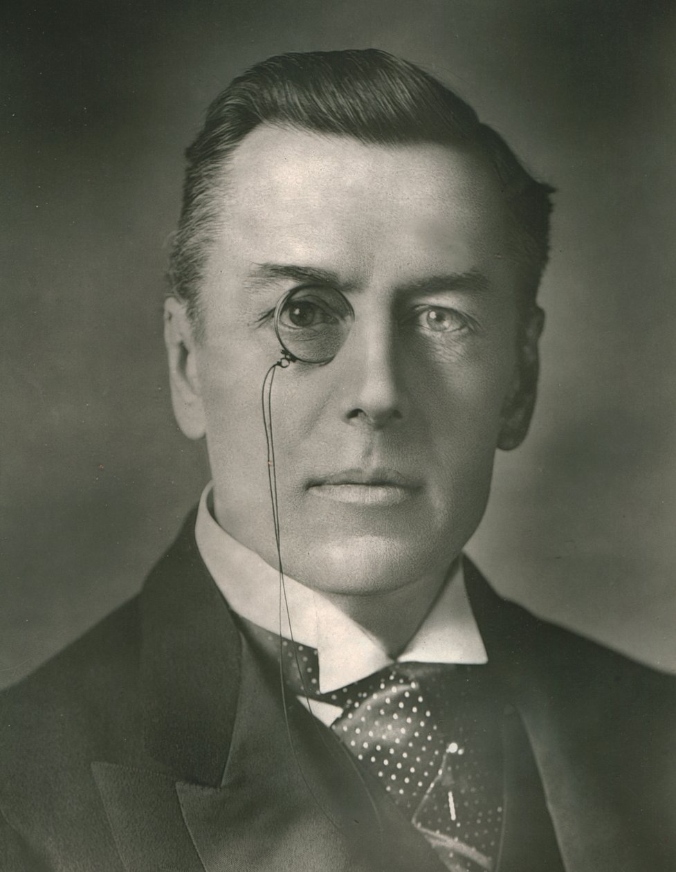 De Zeer Eerwaarde Joseph Chamberlain, ca. 1907 door Russell and Sons