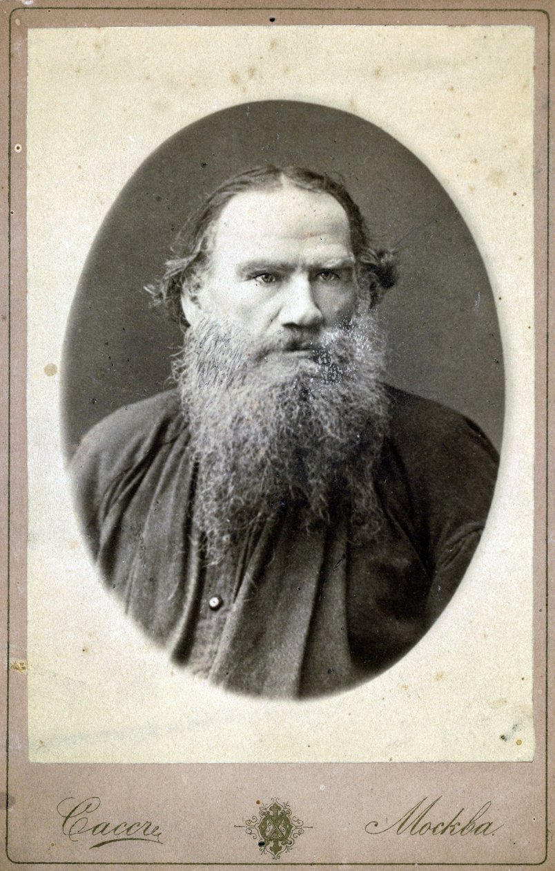 Portret van Lev Nikolaievitch, graaf Tolstoi door Russian Photographer