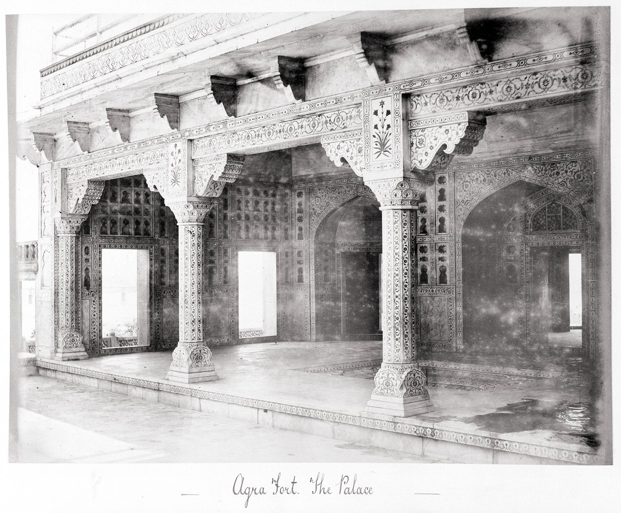 Fort Agra, het paleis door Samuel Bourne