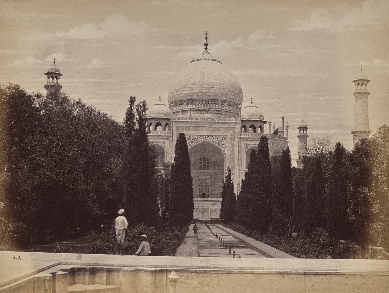 Agra. Gezicht op de Taj voor Nootkan, het Licht van de Wereld, echtgenote van keizer Akbar, gezien vanaf de rivier door Samuel Bourne