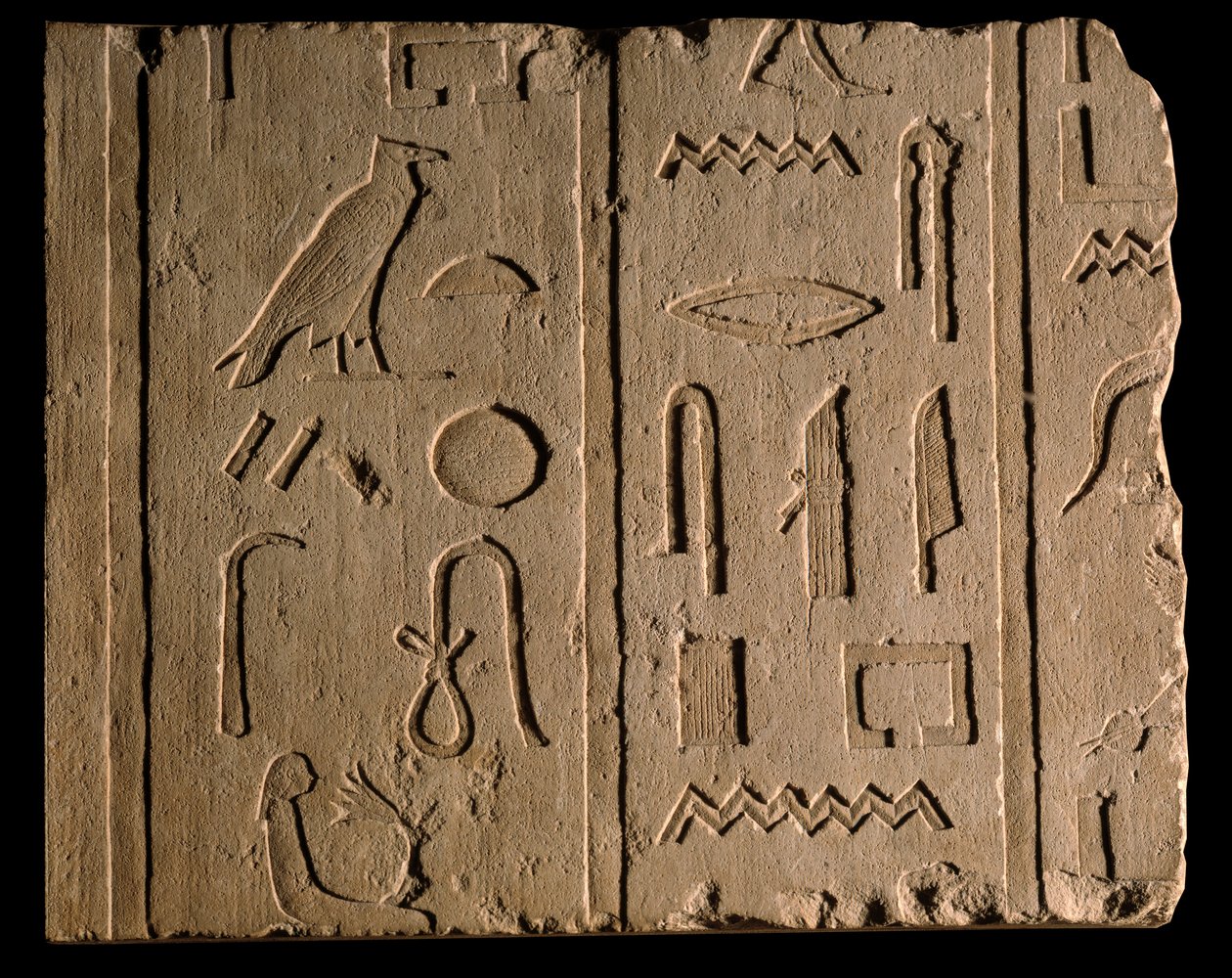 Egyptische oudheid: grafinscriptie met vermelding van een dame genaamd Takhout. 8e eeuw v.Chr. Parijs, Louvre Museum door School Egyptian