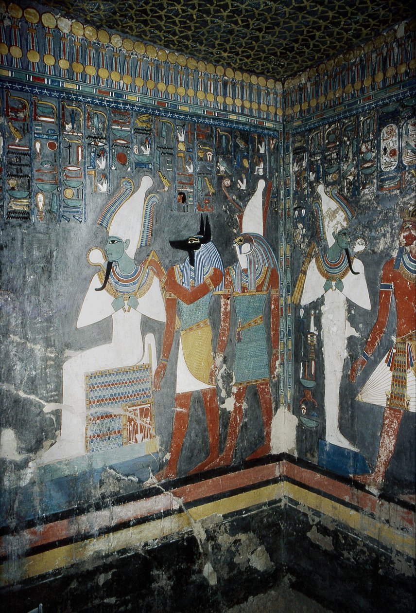 Luxor, Thebe: Vallei der Koningen, graf van Horemheb, Egyptische farao waarop de godin Isis verschijnt door School Egyptian