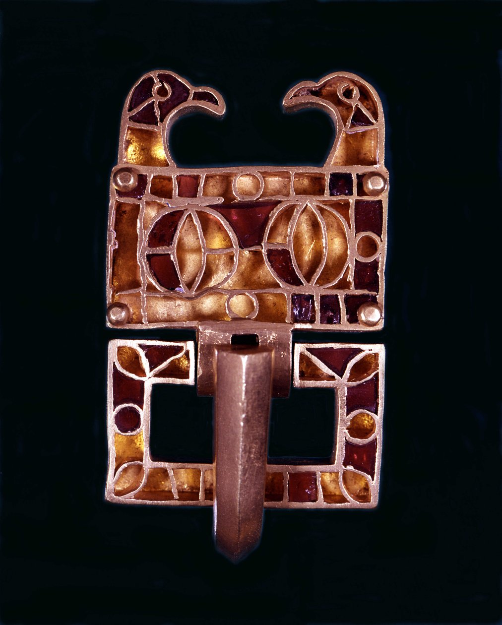 Gotische fibula. 6e eeuw na Christus. Milaan, Kasteelmuseum door School Italian