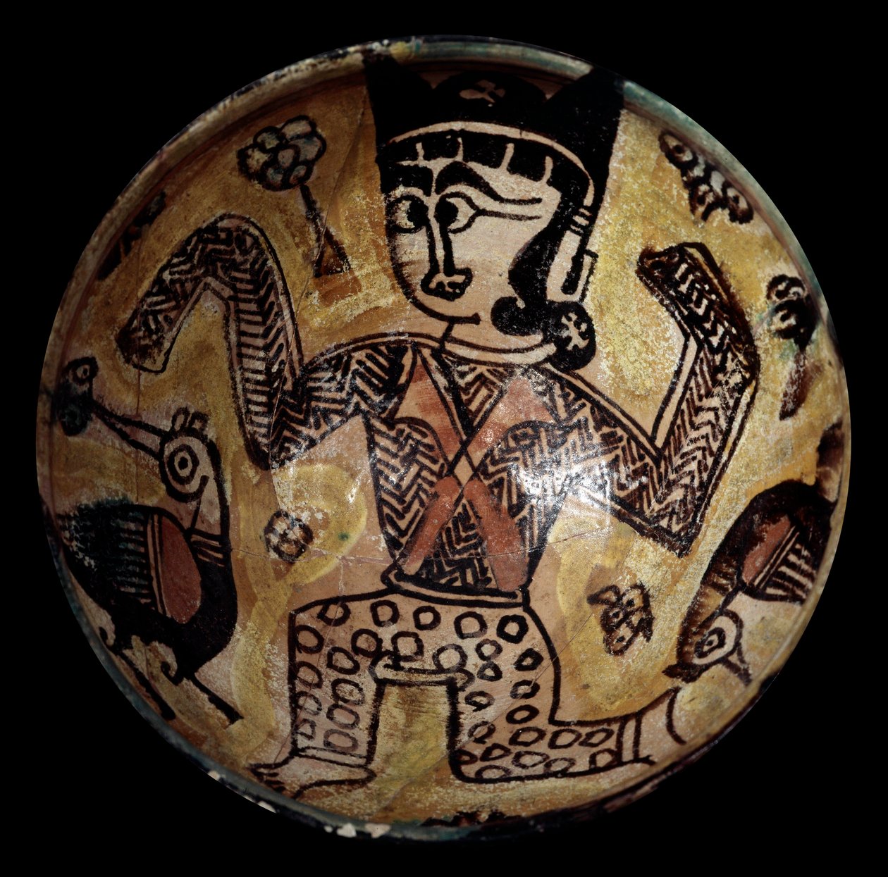 Perzische kunst: terracotta beker met een figuur met twee vogels door School Persian