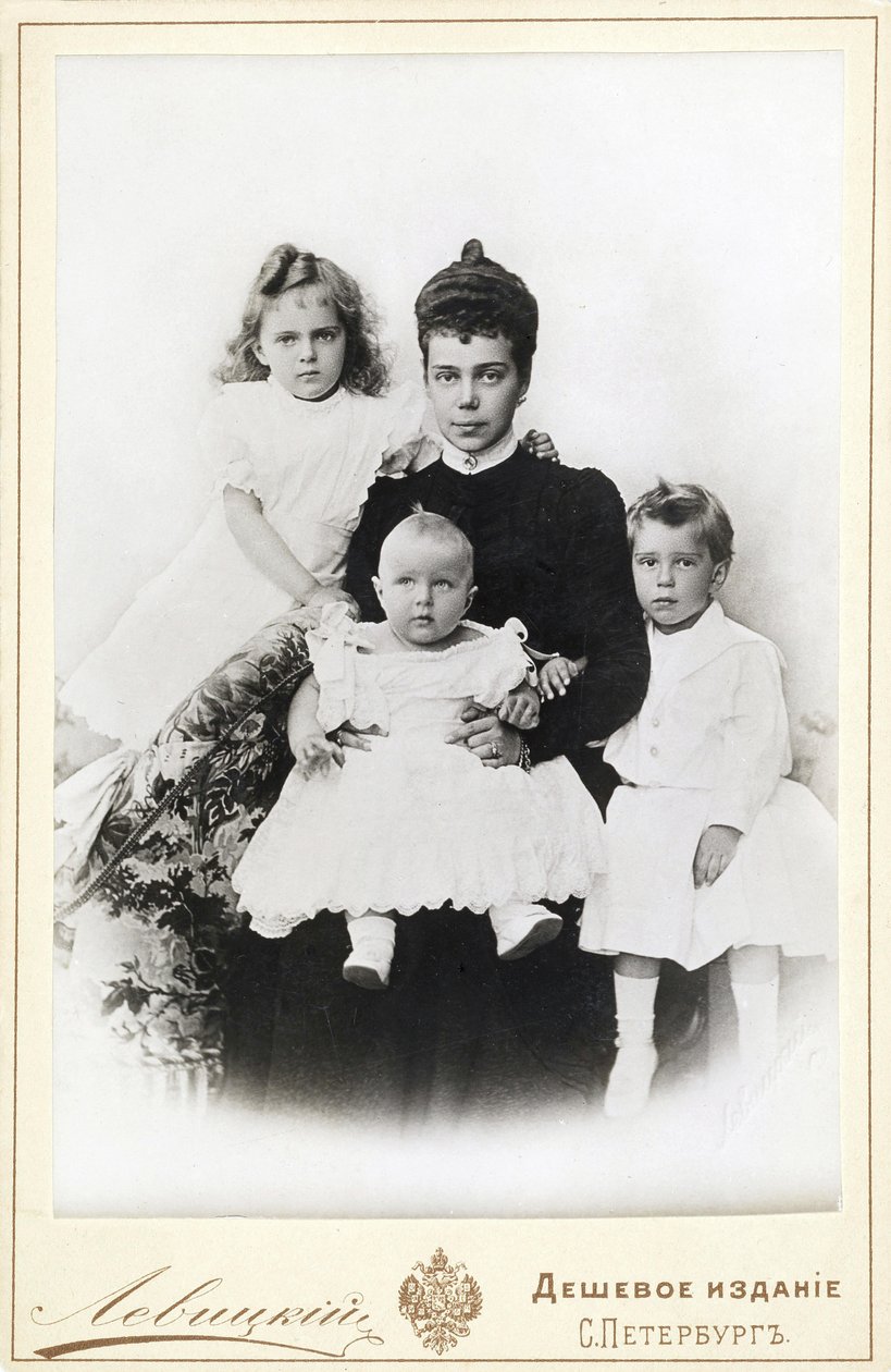 Grootvorstin Xenia Alexandrovna van Rusland met kinderen Irina Alexandrovna, Andrei door Sergei Lvovich Levitsky
