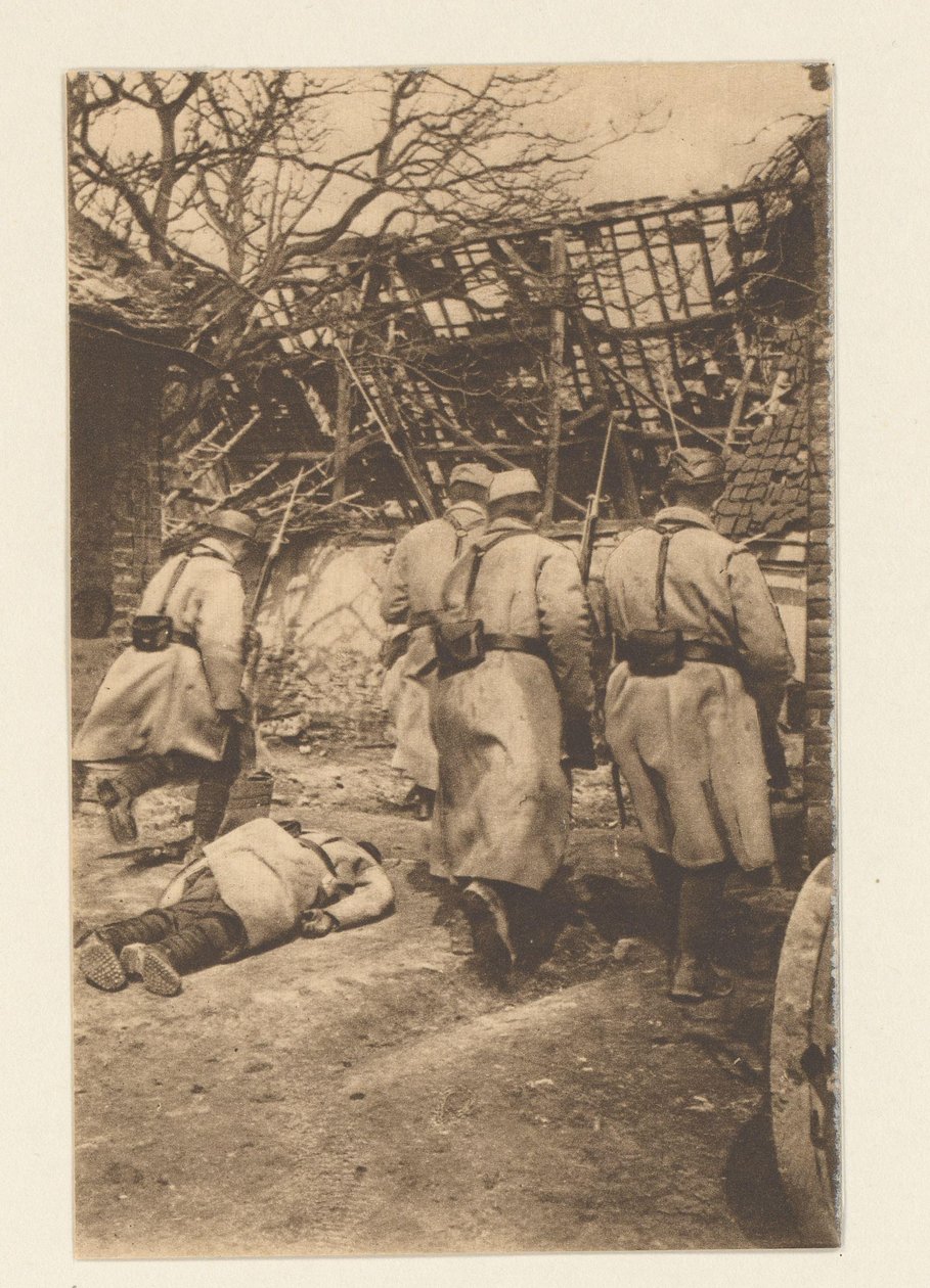 De veldslag van Atrecht (9 Mei tot Juni) was uiterst bloedig voor de Duitschers. Men ziet hier een episode van de verovering van Neuville door Sémaphore