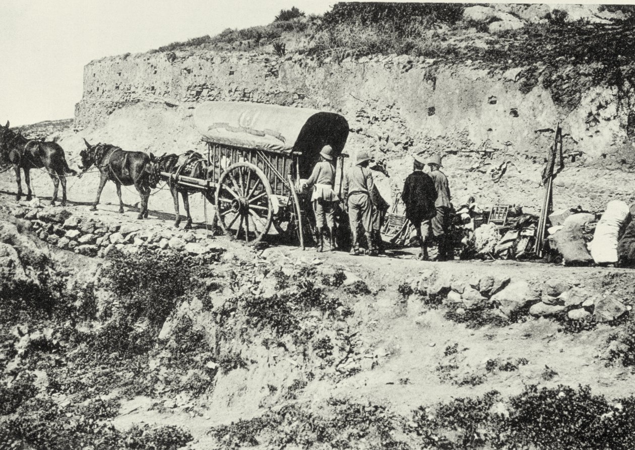 Uitladen van een kar met vuurwapens om de Dersa Heuvels te beklimmen, Tetouan, Marokko door Spanish Photographer