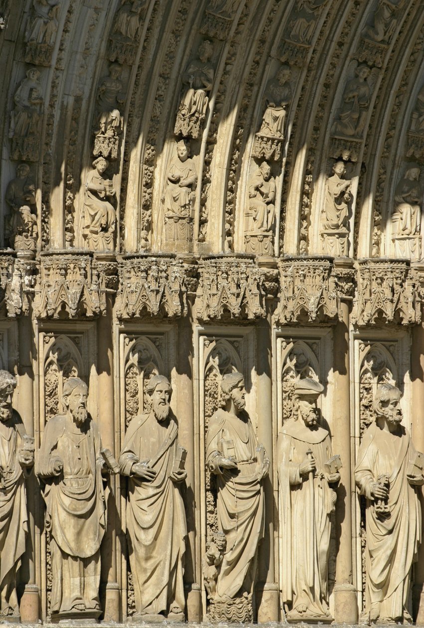 Detail van de Poort van Vergeving (Puerta del Perdon) centrale portaal van de westgevel van de kathedraal van Toledo, begonnen in 1418 door Spanish School