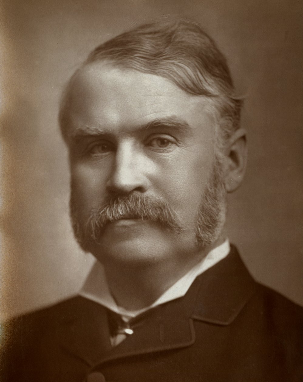 William Schwenck Gilbert, Britse kunstenaar, librettist, toneelschrijver en schrijver, 1883 door St James