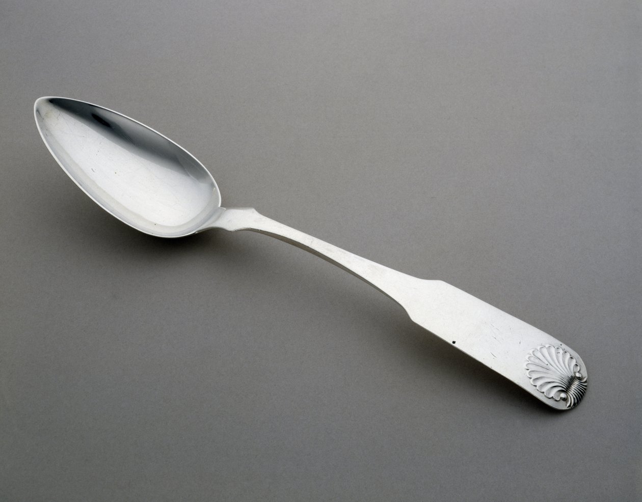 Lepel door Stodder and Frobisher