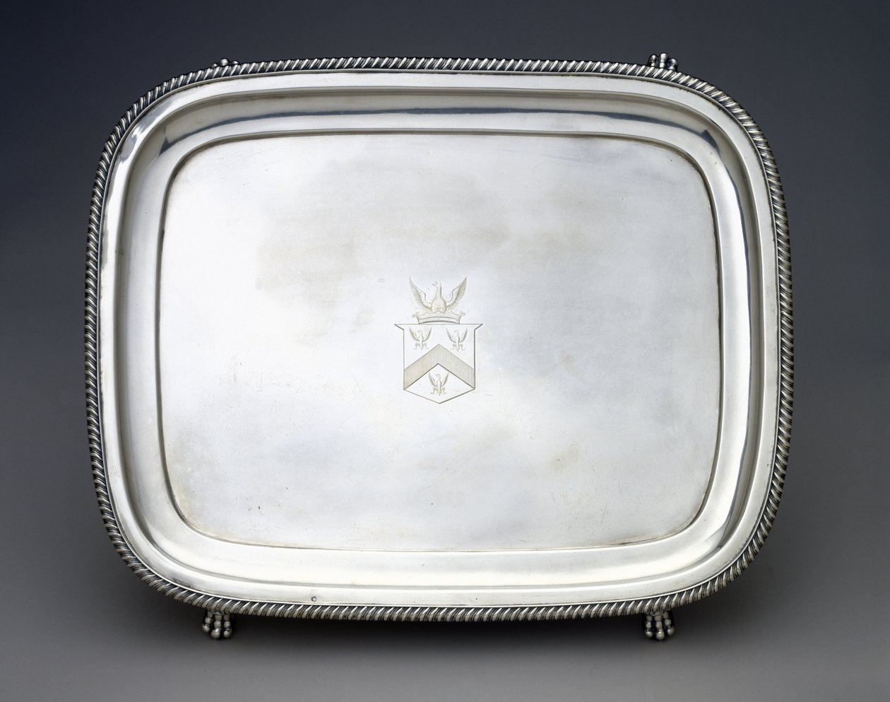 Dienblad door Stodder and Frobisher