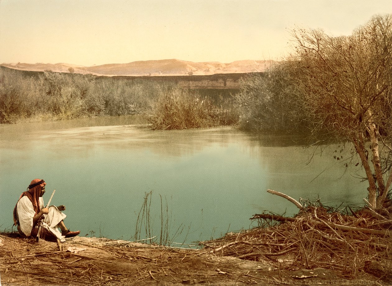 De Jordaan richting het oosten naar Transjordanië, ca. 1880-1900 door Swiss Photographer
