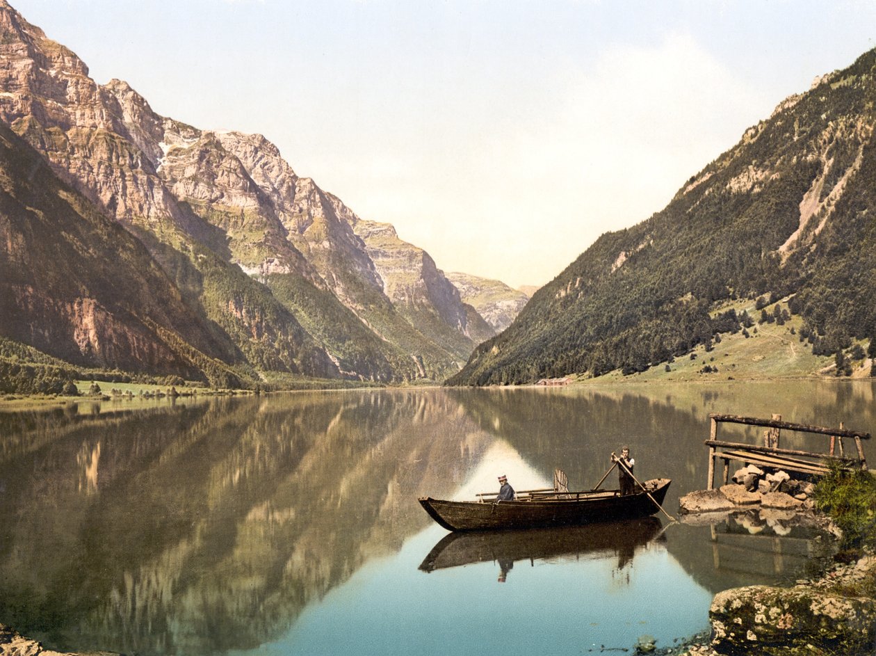 Klöntalersee, Glarus, Zwitserland, ca. 1900 door Swiss Photographer