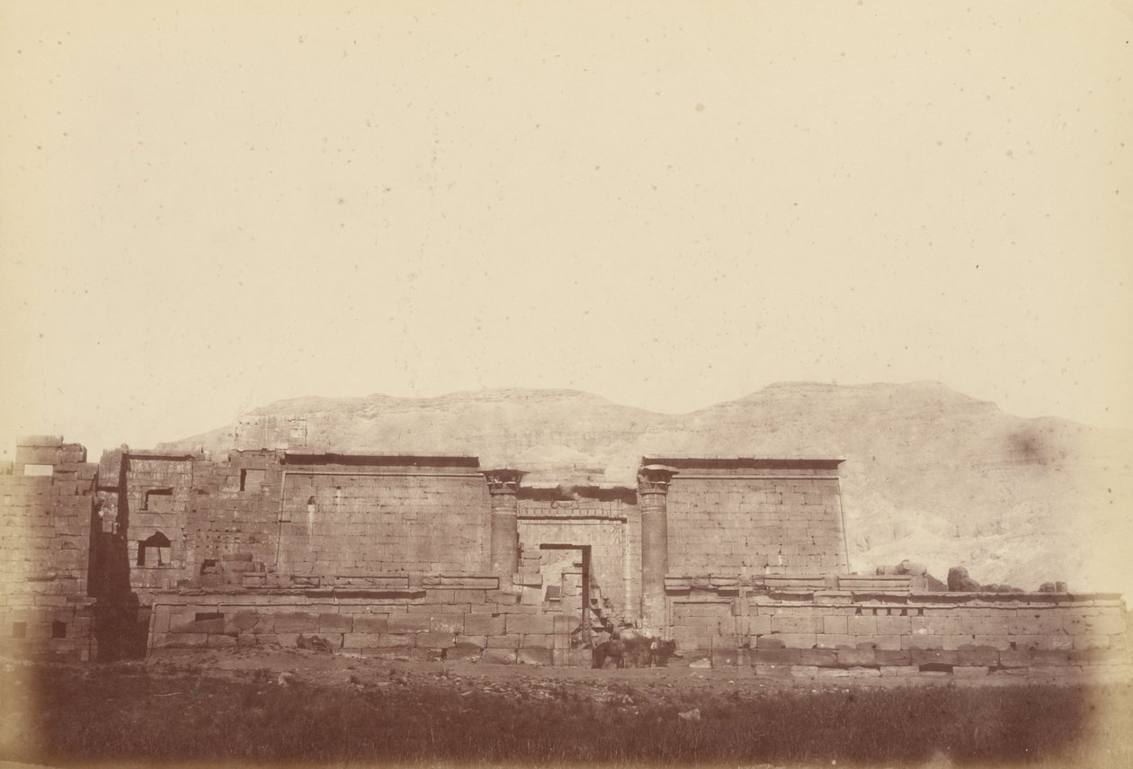(Uitzicht op het Paleis van Medinet Habu) door Théodule Devéria