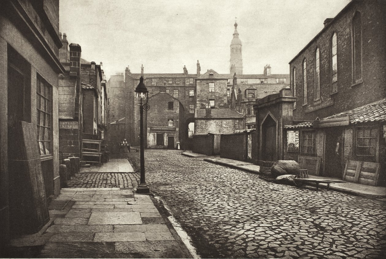 Low Green Street (nr. 35) door Thomas Annan